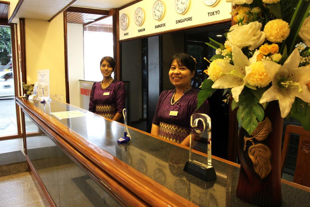 Alfa Hotel Γιανγκόν Εξωτερικό φωτογραφία